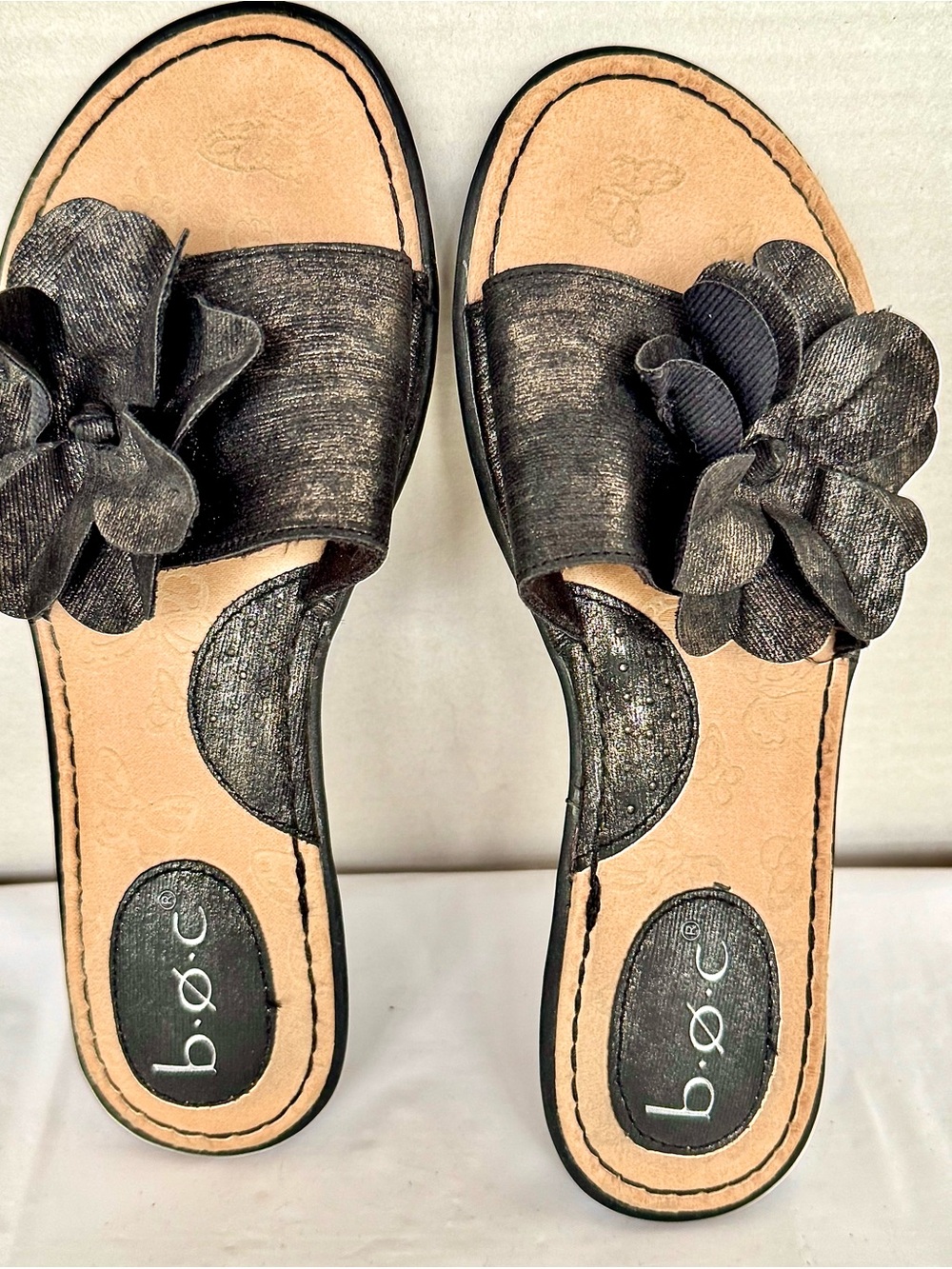 b.o.c. Black Floral Slip-On Mules